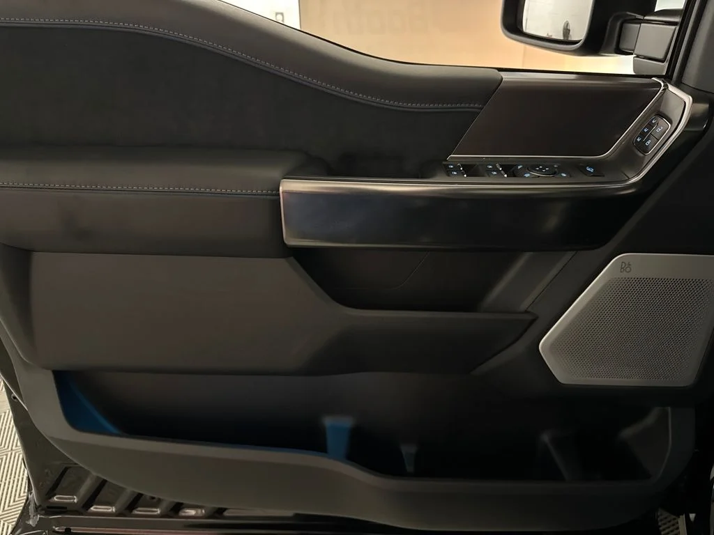 New 2026 Black Ford Platinum image 24