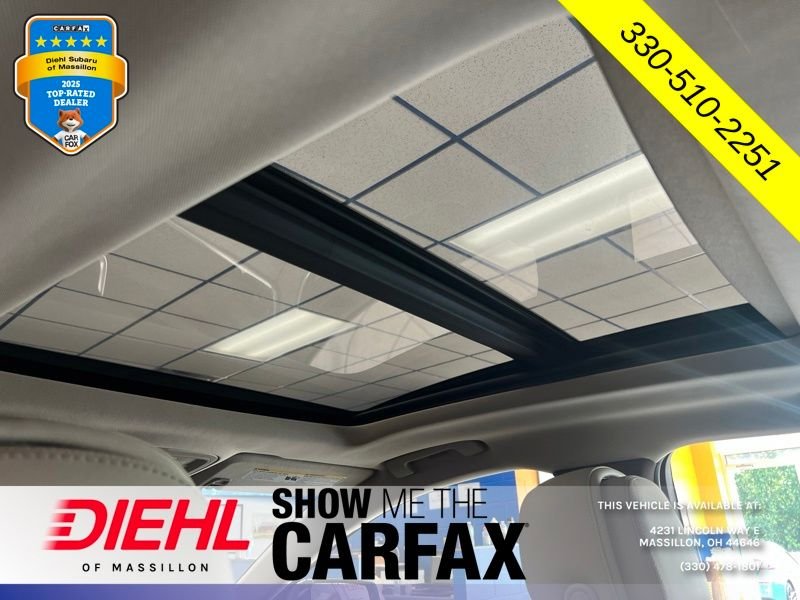 Used 2014 Blue Cadillac Luxury image 20