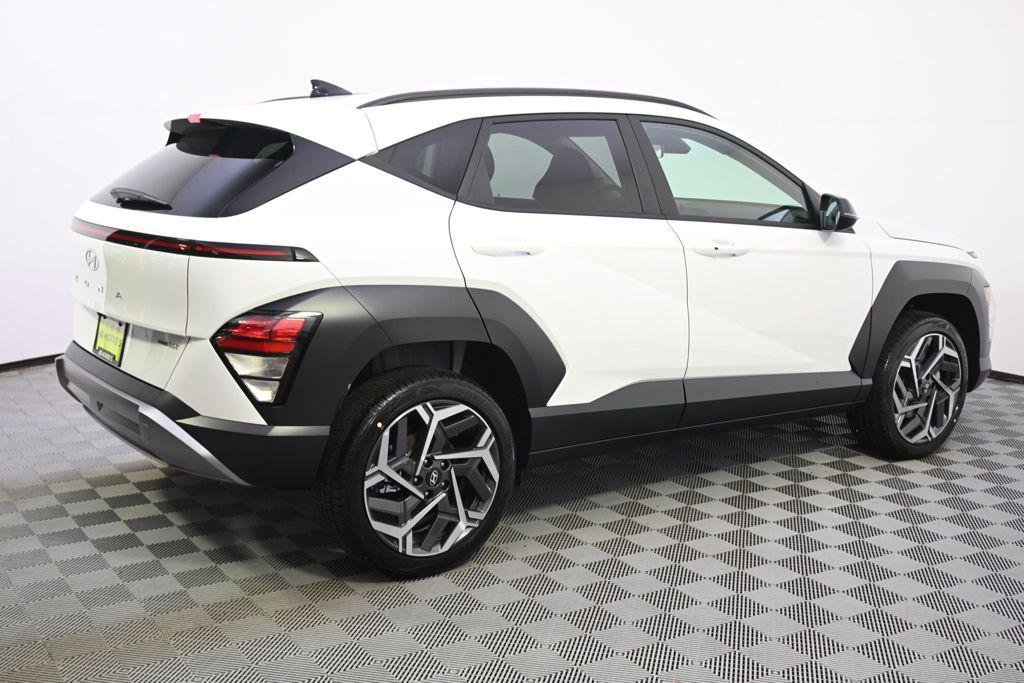 New 2026 White Hyundai SEL Premium AWD image 7