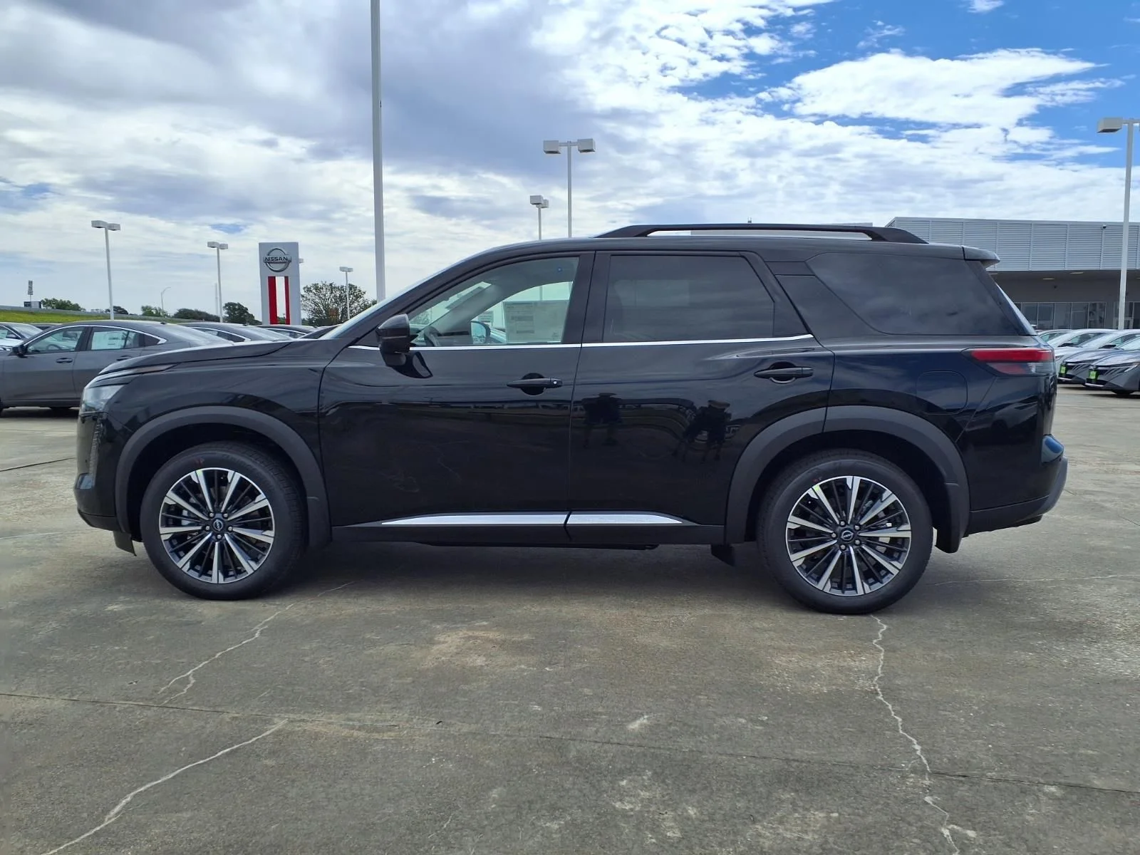 New 2026 Black Nissan Platinum image 8