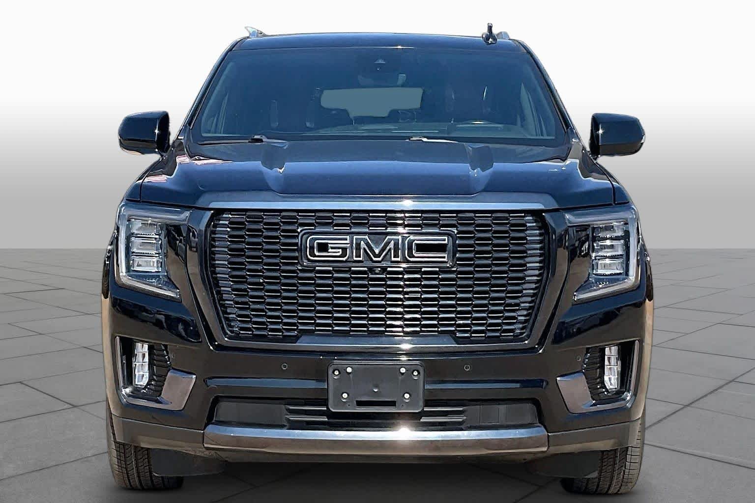 Used 2023 Onyx Black GMC Denali Ultimate image 5