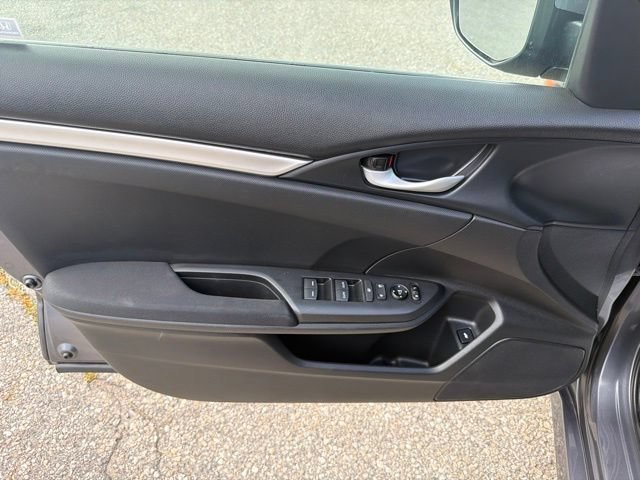 Used 2019  Honda LX image 9