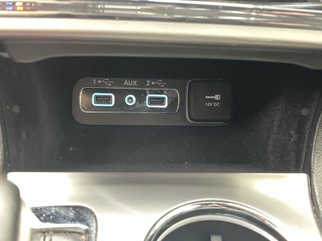 Used 2021 Billet Silver Metallic Clearcoat Jeep Laredo X image 22