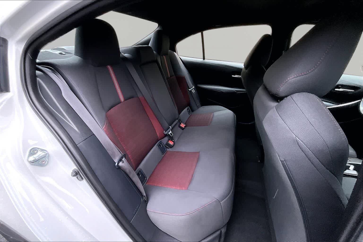 Used 2024 Ice Cap Toyota SE image 20
