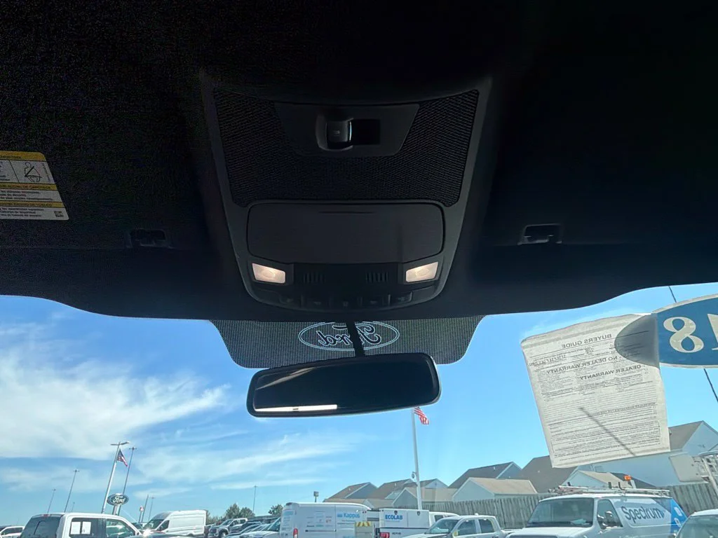 Used 2018 Lightning Blue Ford XLT image 39