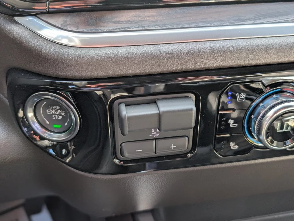 2026 GMC Sierra 1500 SLT - Photo 28
