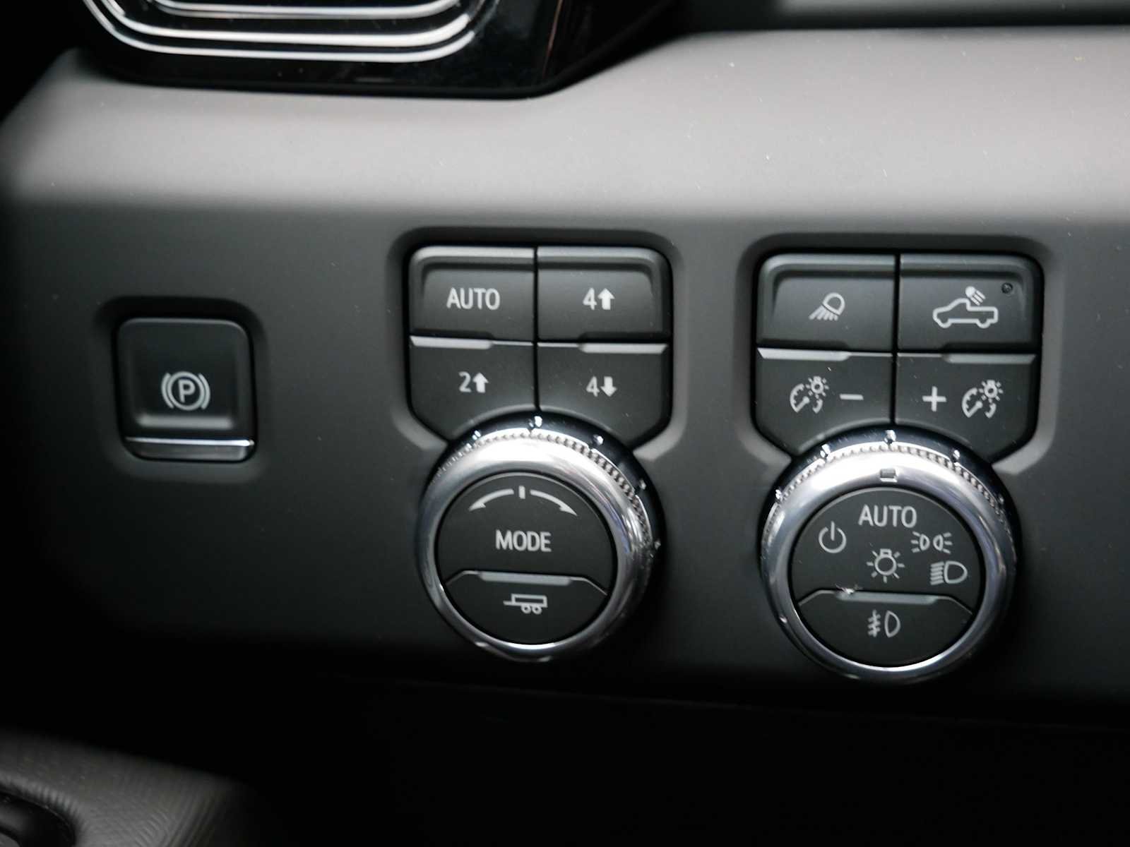 2026 GMC Sierra 2500HD AT4X - Photo 22