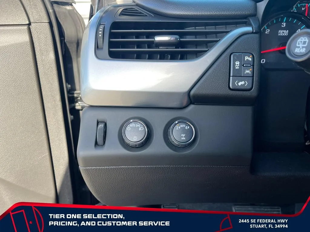 Used 2019 BLACK Chevrolet LS image 24