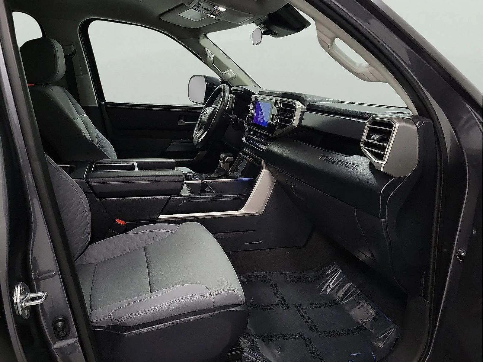Used 2024 METALLIC GRAY Toyota SR5 image 15