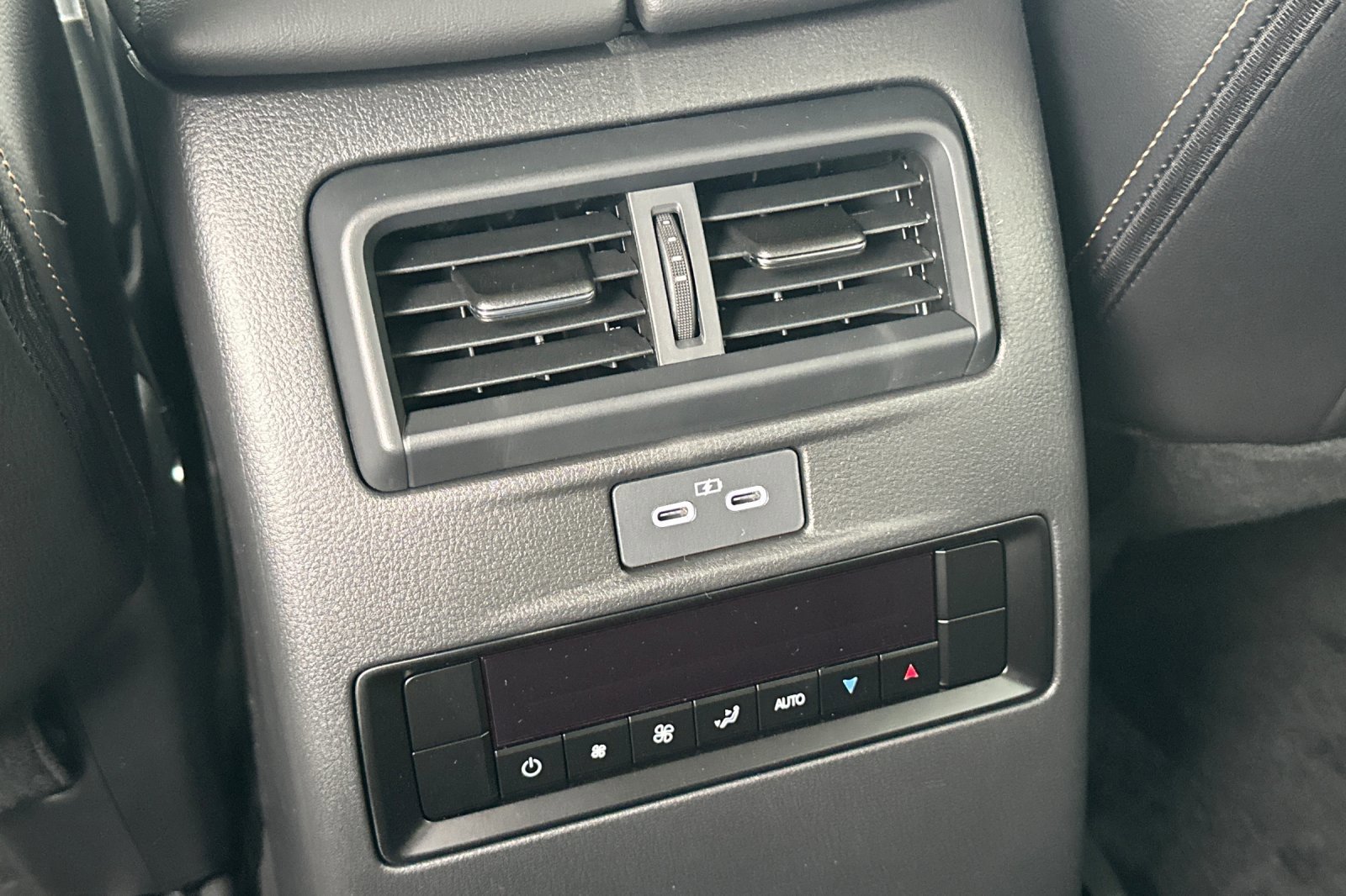 2026 Mazda CX-90 Select Package - Photo 14