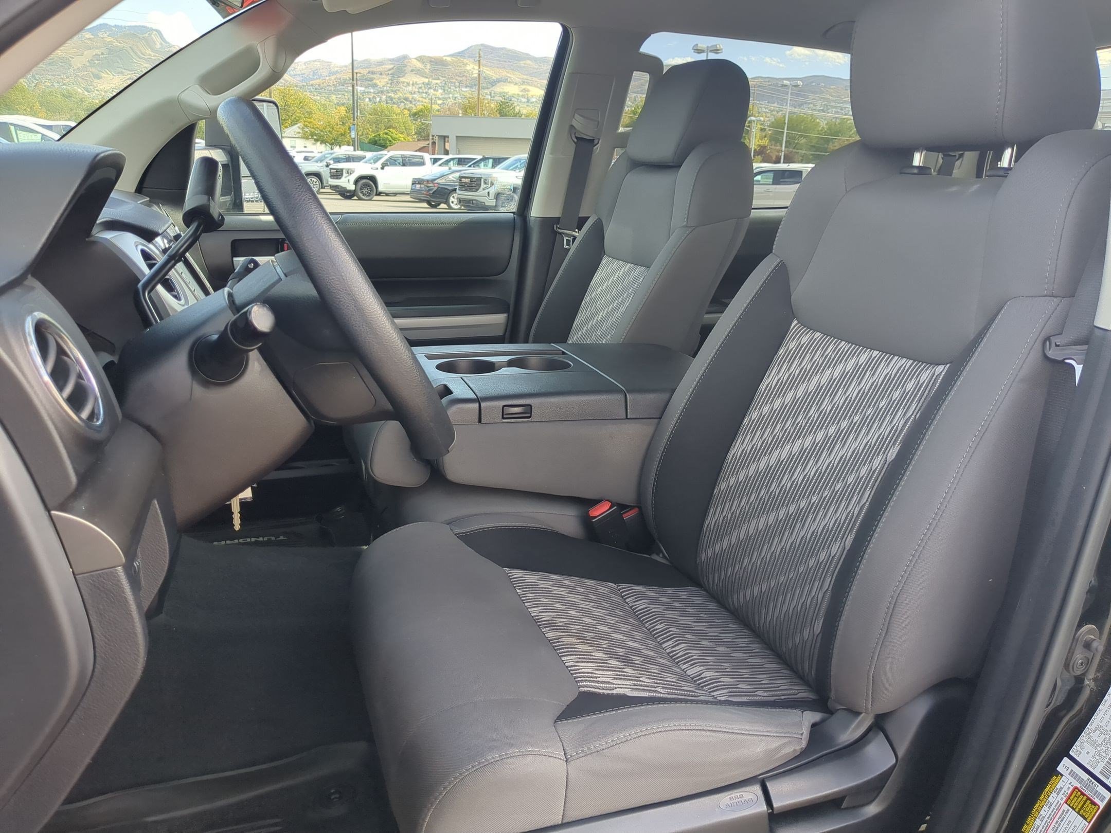 2018 Toyota Tundra SR5 - Photo 15