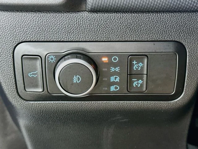 Certified Used 2025 Blue Ford Outer Banks image 21