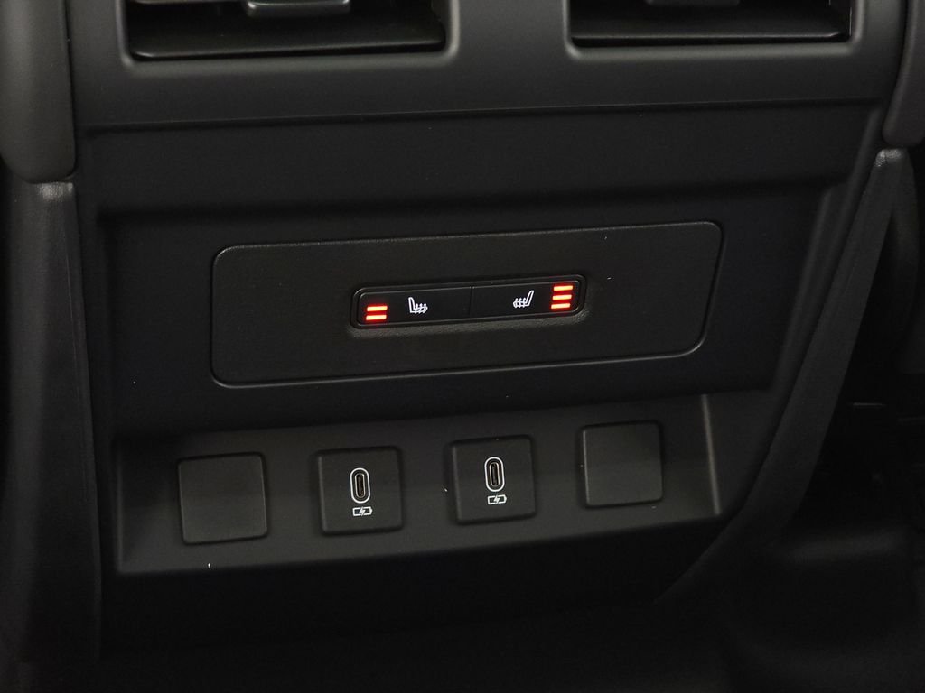 Used 2026 Gray Land Rover X image 34