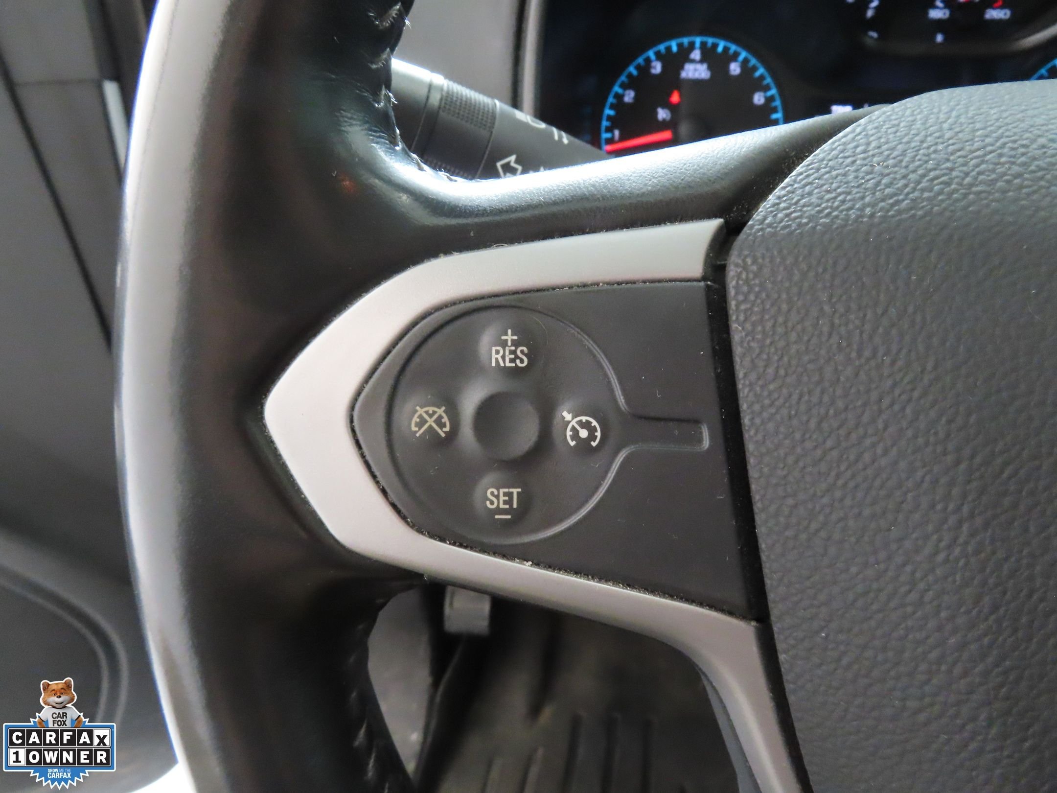 Used 2021 White Chevrolet LT image 13