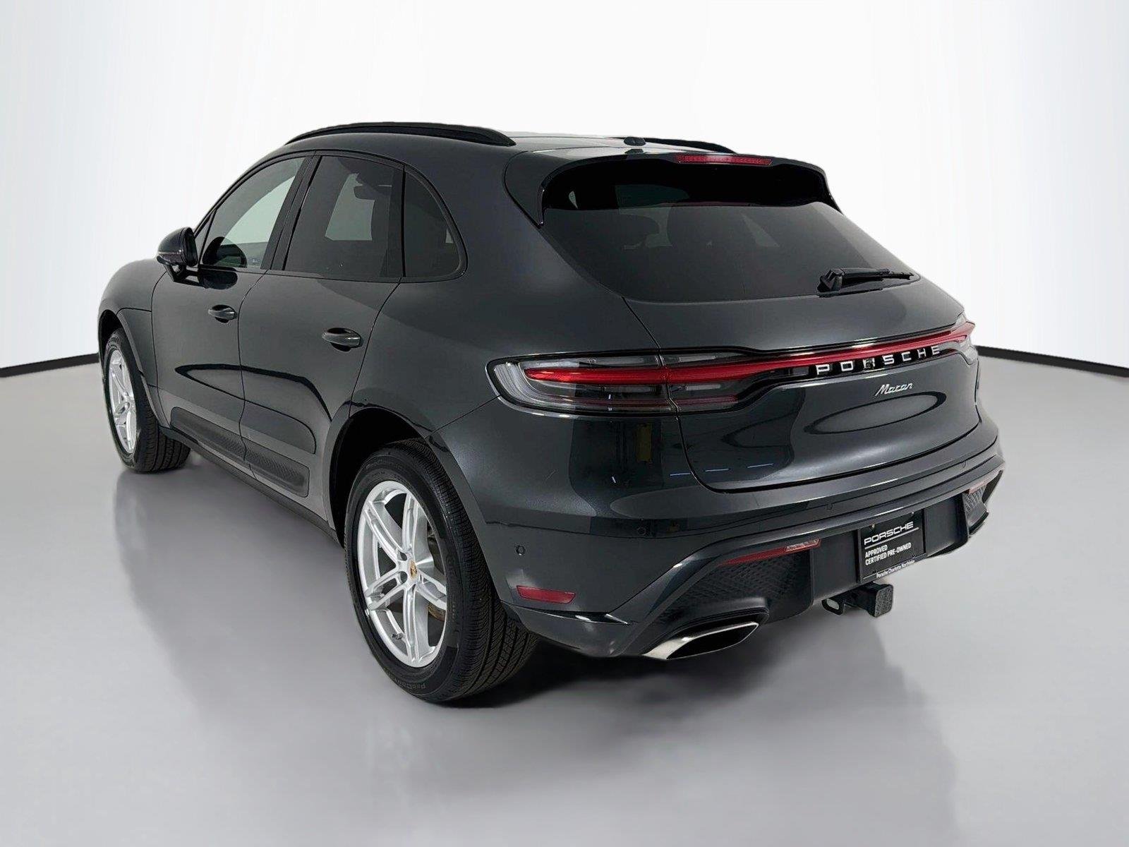 Used 2023 Volcano Grey Metallic Porsche  image 4