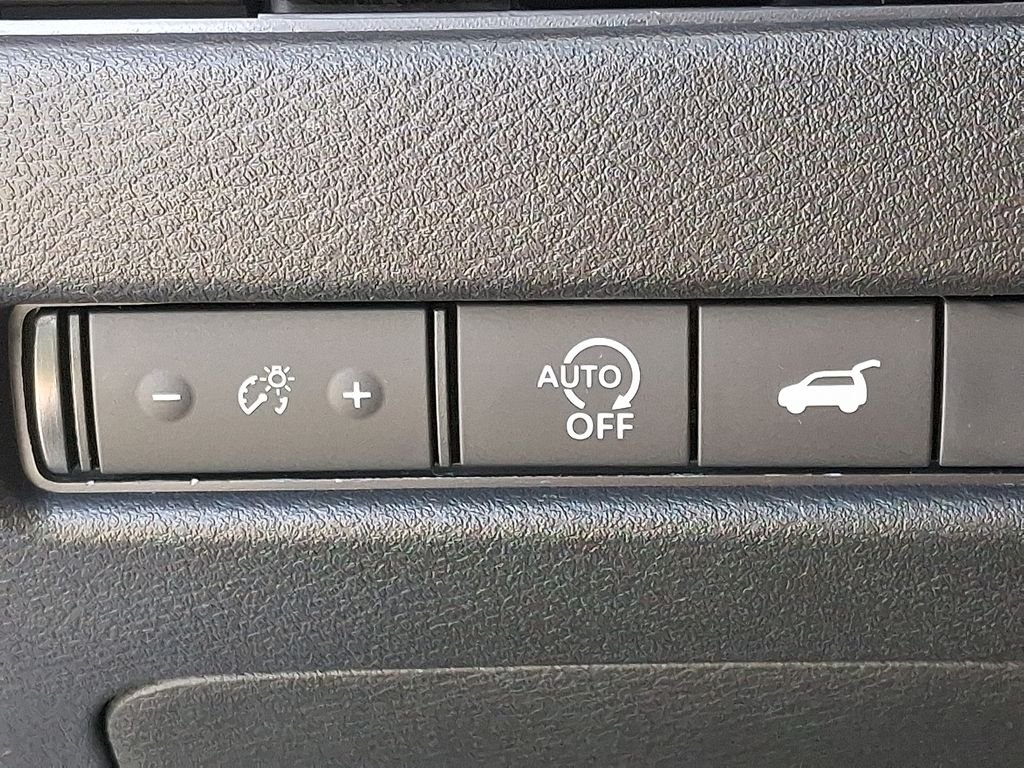 2026 Nissan Rogue — photo 17