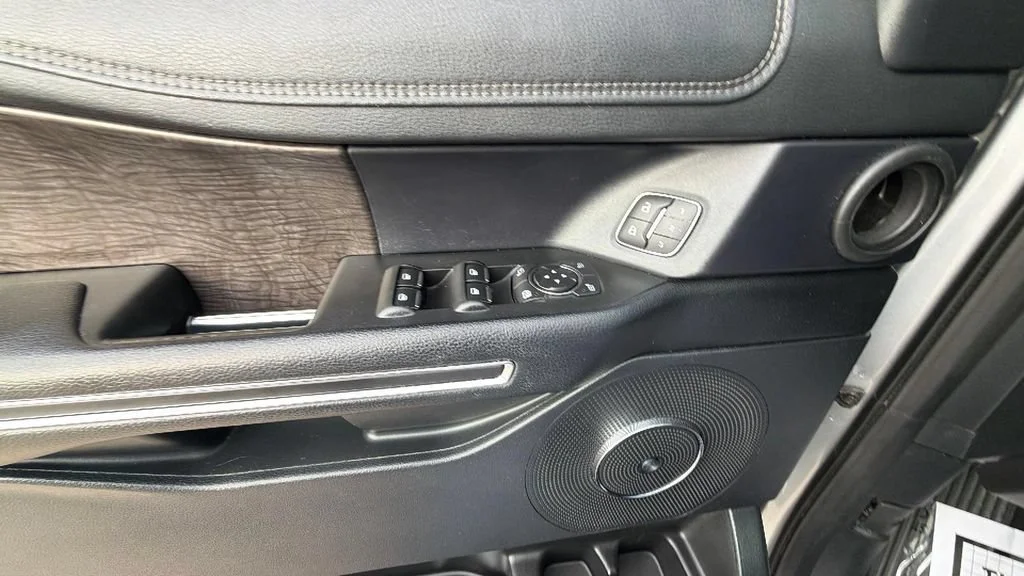 Used 2021 Silver Ford Limited MAX image 25