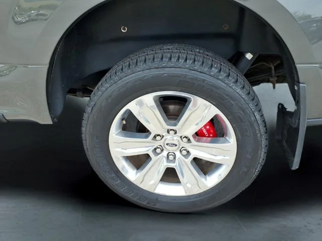 Used 2018 Gray Ford XLT image 14