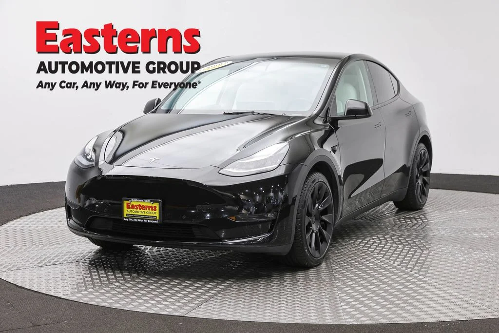 Used 2021 Black Tesla Long Range image 1