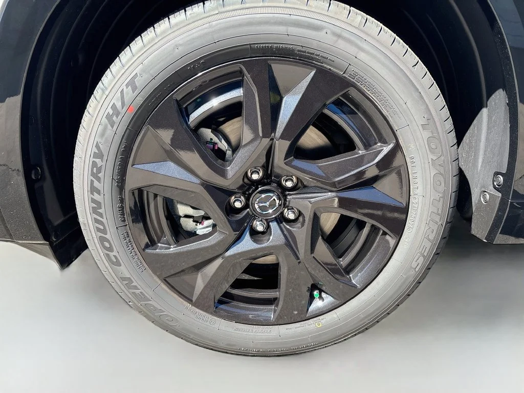 New 2026 Aero Gray Metallic Mazda 2.5 S Premium Plus AWD image 32