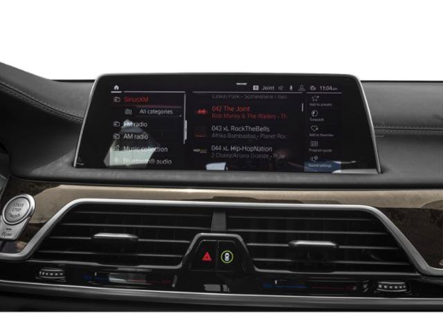 Used 2020 Mineral White Metallic BMW 750i xDrive image 13