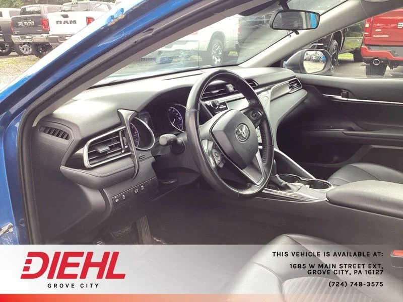 Used 2019 Blue Toyota SE image 18