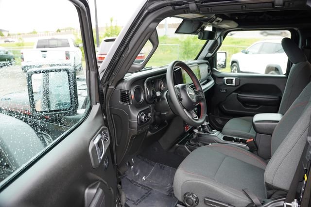 Used 2024 Black Jeep Rubicon image 15