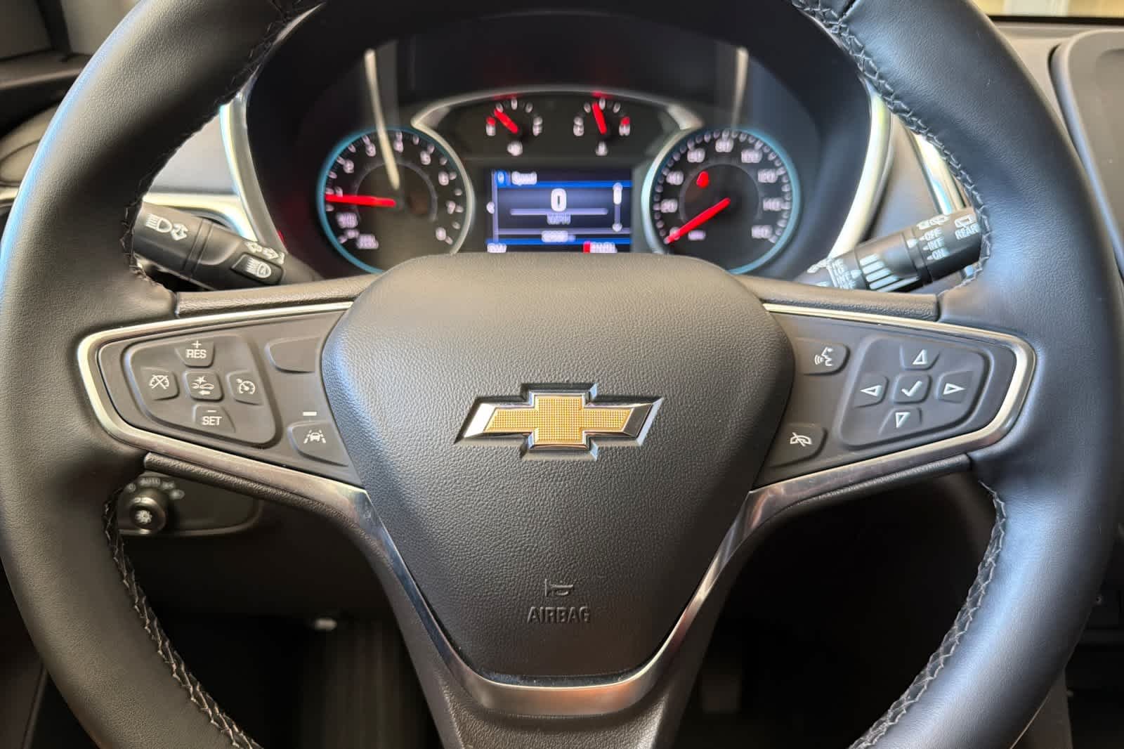 2024 Chevrolet Equinox LT - Photo 25