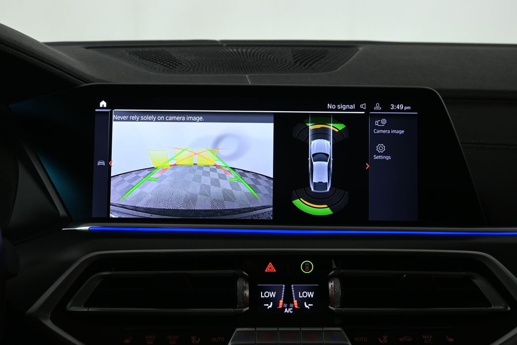 Used 2021 Black Sapphire Metallic BMW xDrive40i image 23