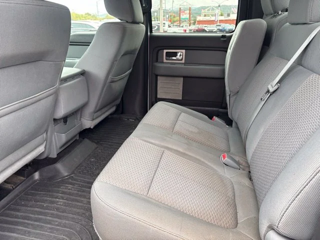 Used 2011 White Ford XLT image 9