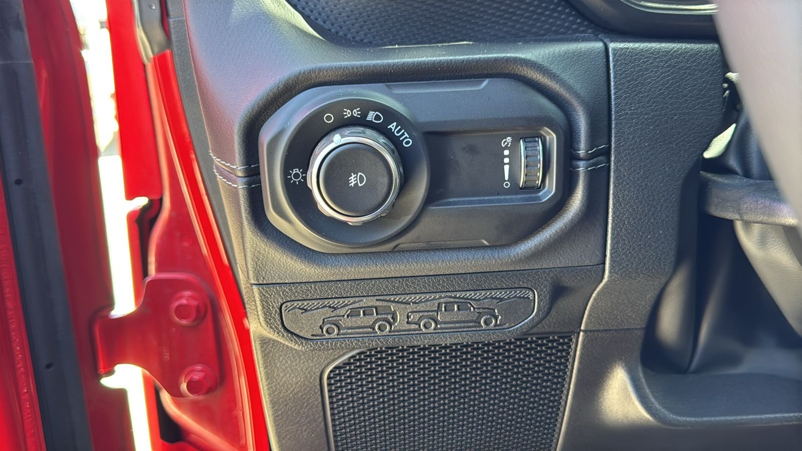 Used 2025 Red Jeep Rubicon image 22