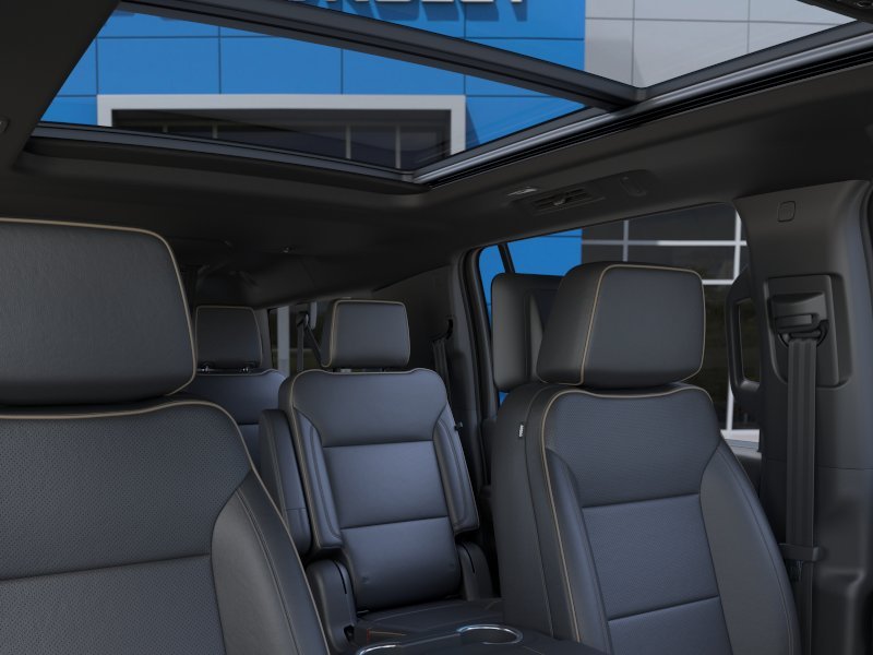 2026 Chevrolet Suburban Premier - Photo 24