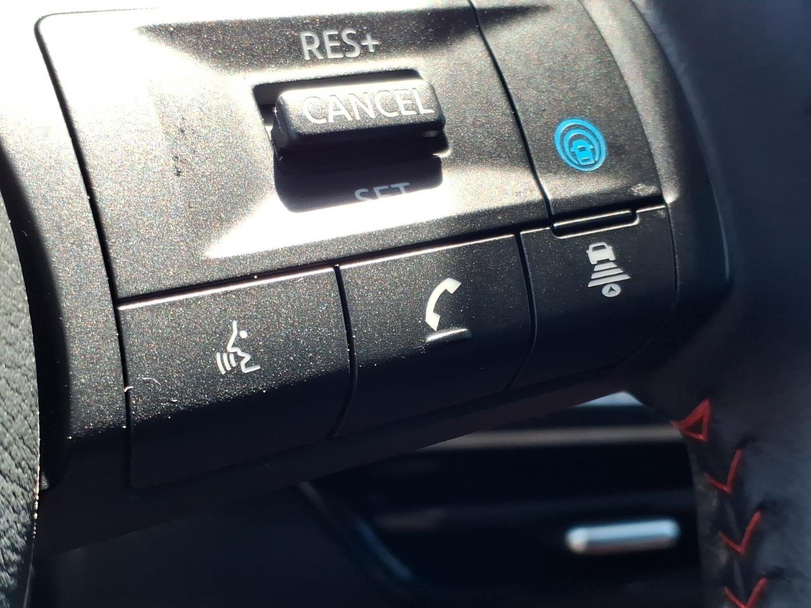 Used 2025 Arctic Ice Blue Metallic/Super Black Nissan SR image 8