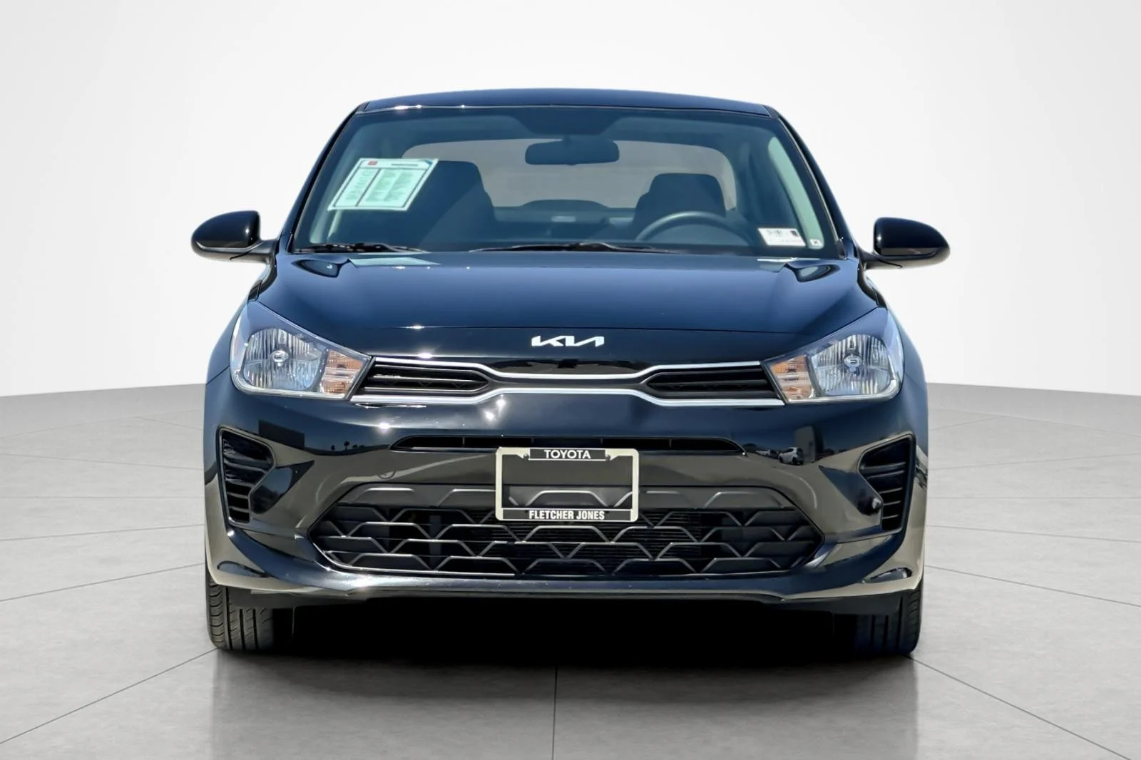 Used 2022 BLACK Kia LX image 8