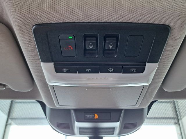 Used 2023 Black Nissan SV image 19