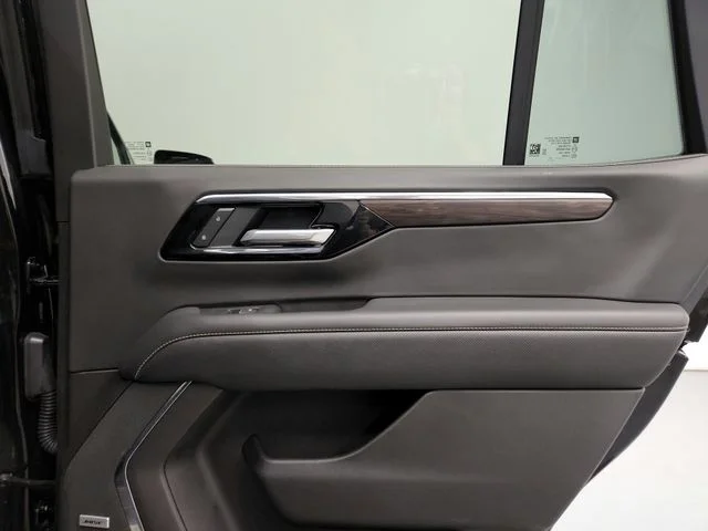 Used 2025 Black Chevrolet Premier image 42