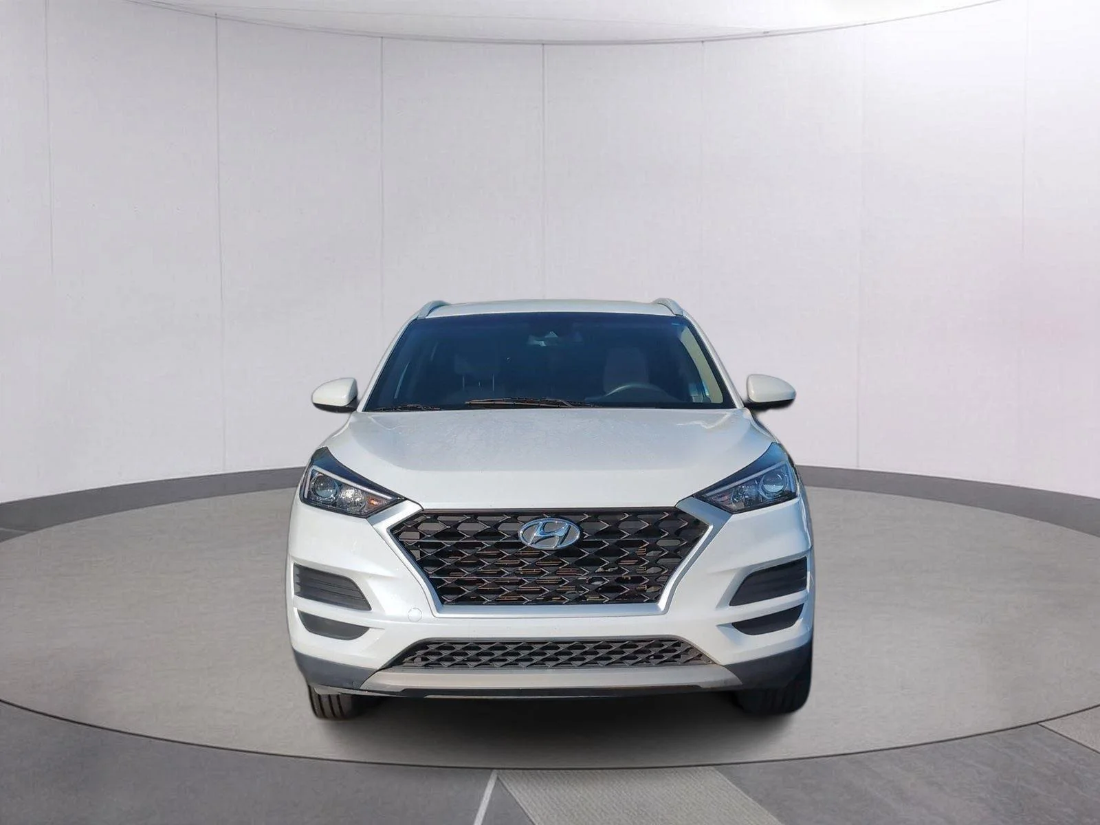 Used 2021 White Cream Hyundai SEL image 10