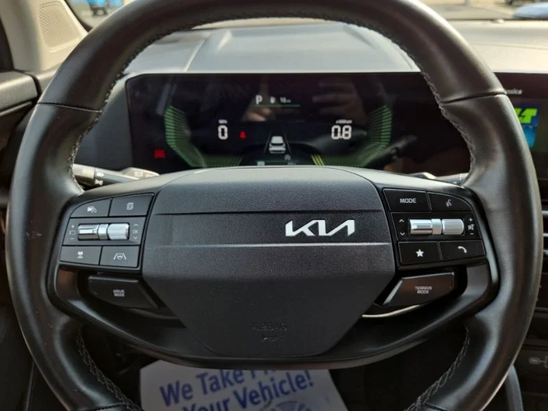 Used 2026 White Kia EX image 28