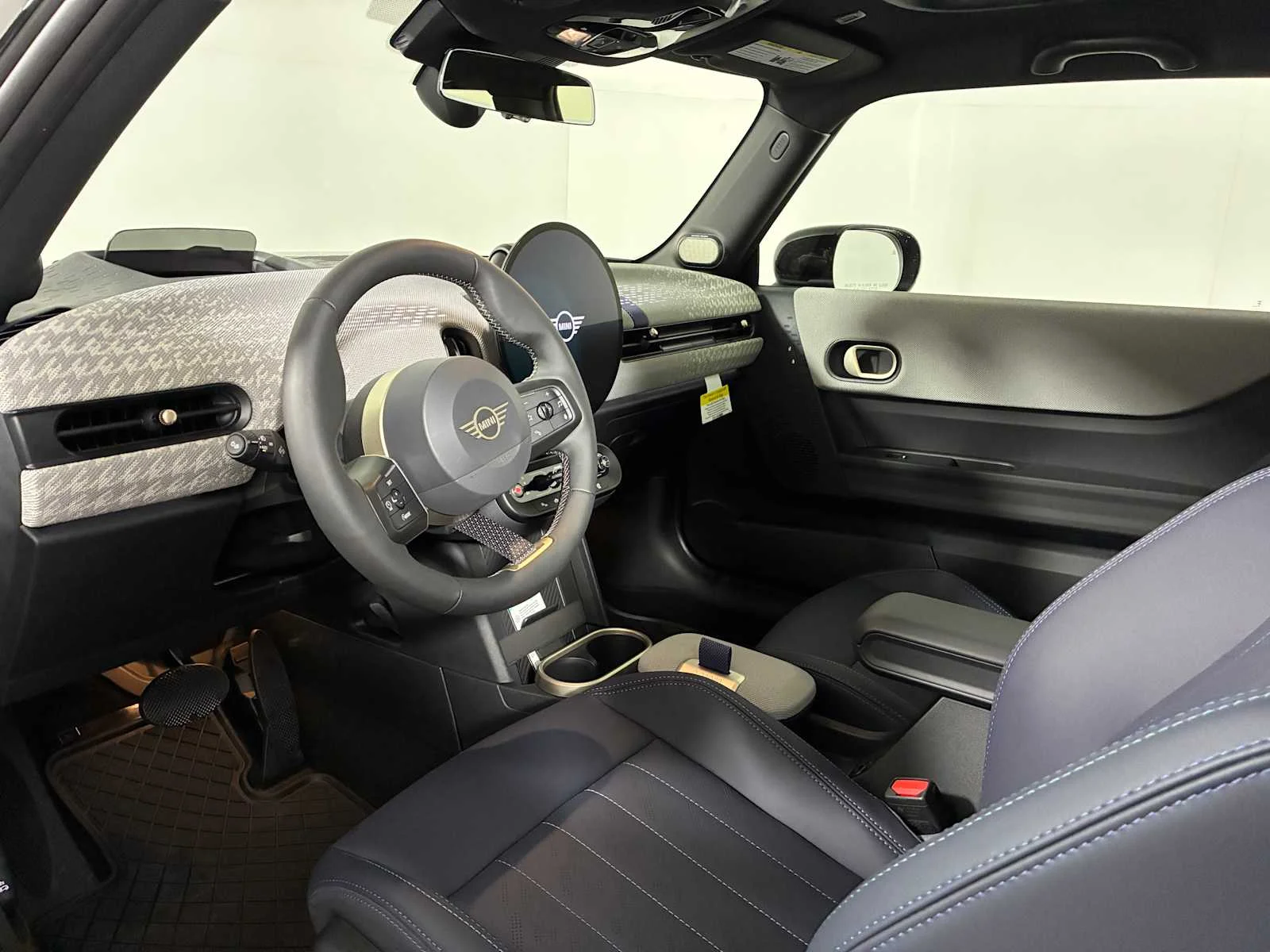 2026 MINI Hardtop 2 Door S - Photo 10