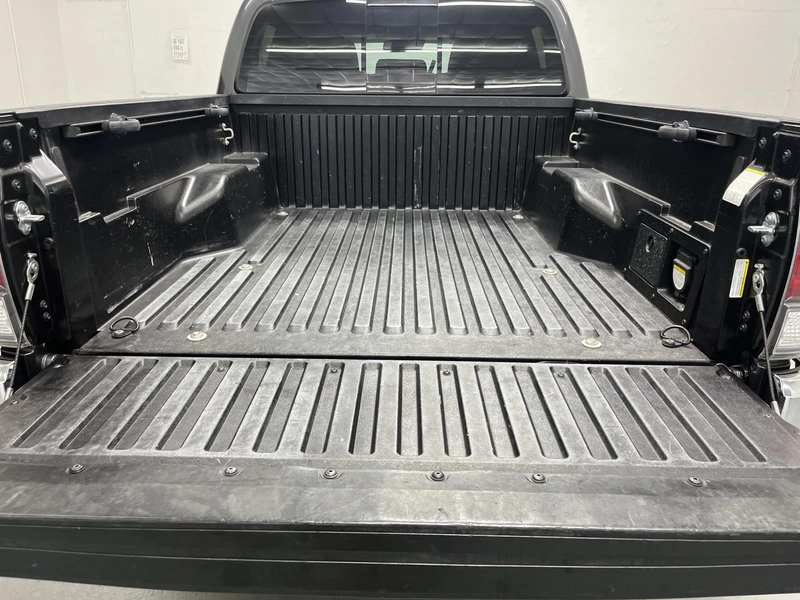 2022 Toyota Tacoma TRD Off Road - Photo 10