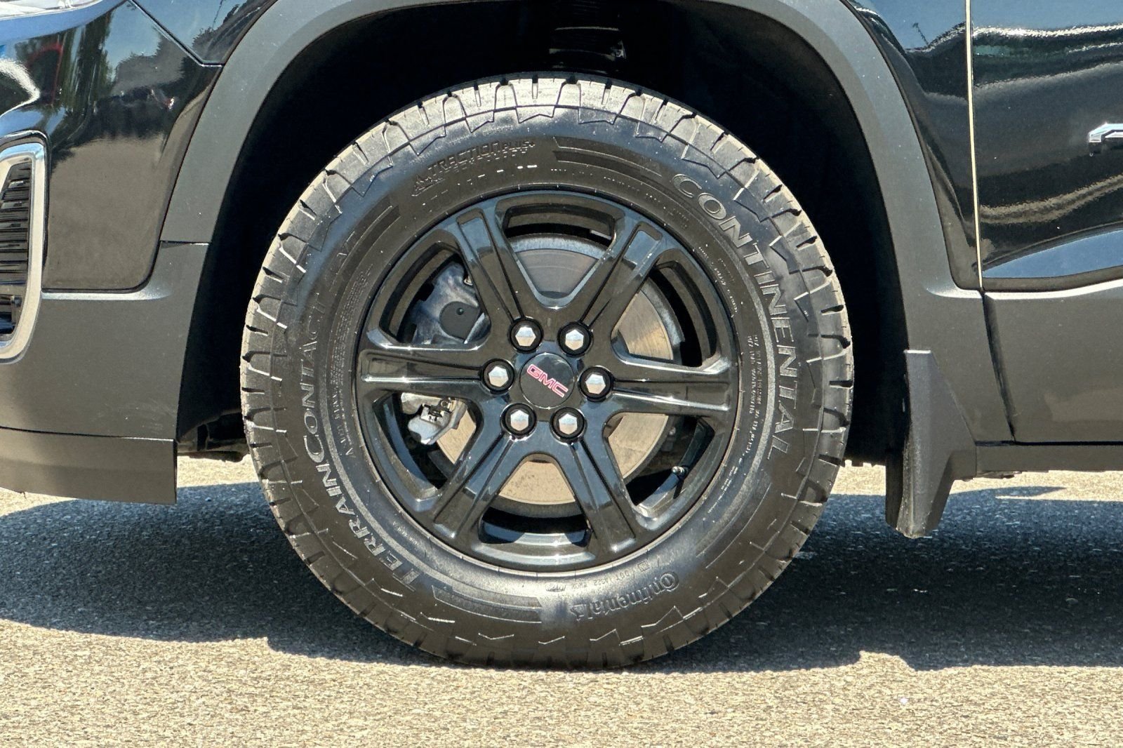 2023 GMC Acadia AT4 - Photo 26