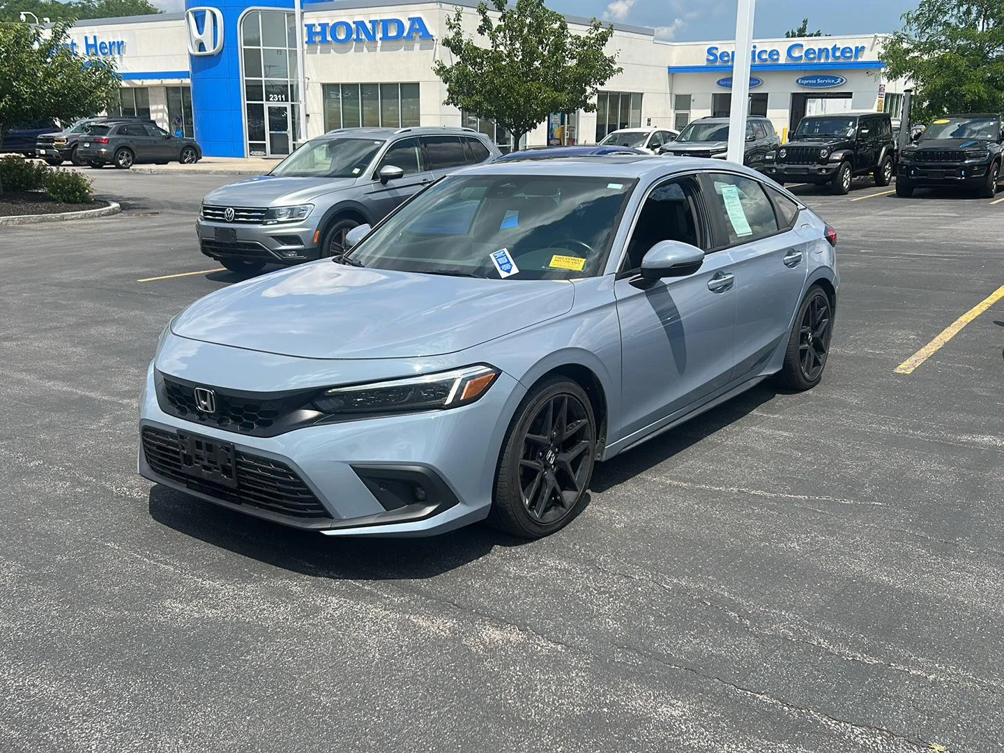 Used 2023 Sonic Gray Pearl Honda Sport Touring image 6