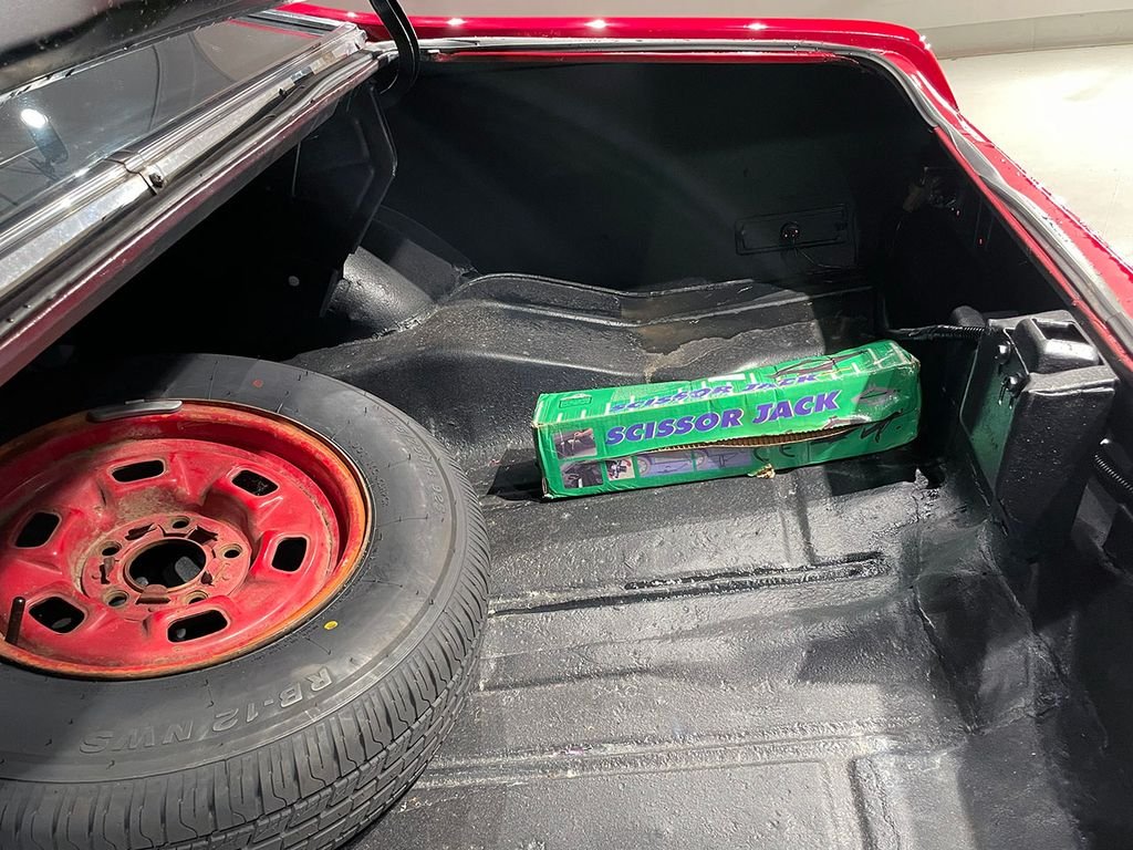 Used 1972 Red Chevrolet  image 45