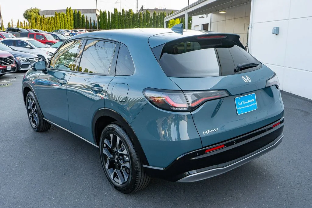 New 2027 Nordic Forest Pearl Honda EX-L image 8