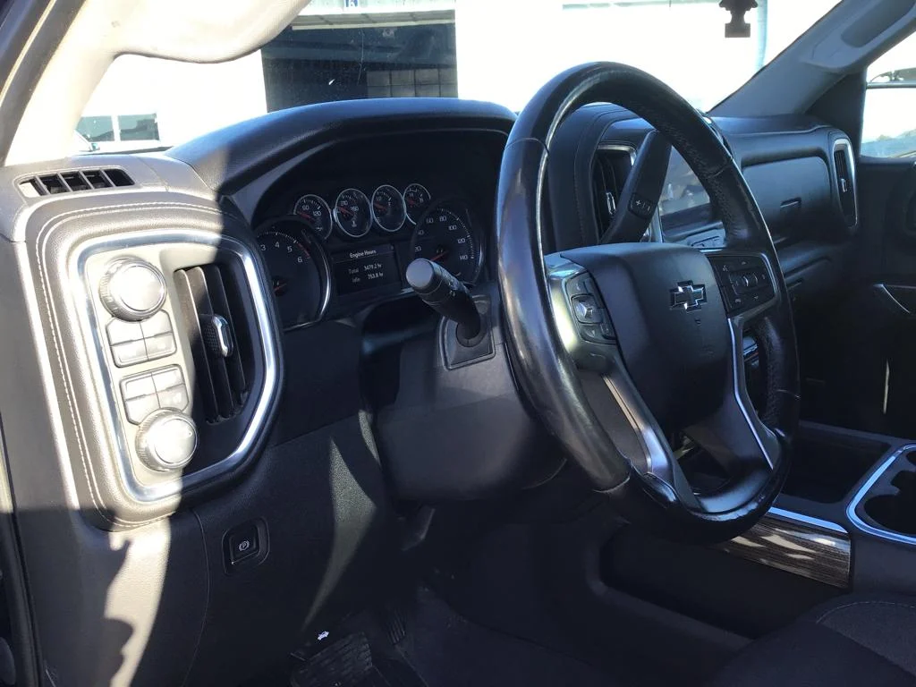 Used 2020 Northsky Blue Metallic Chevrolet RST image 12
