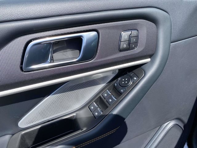 New 2026 Agate Black Metallic Ford Tremor image 11