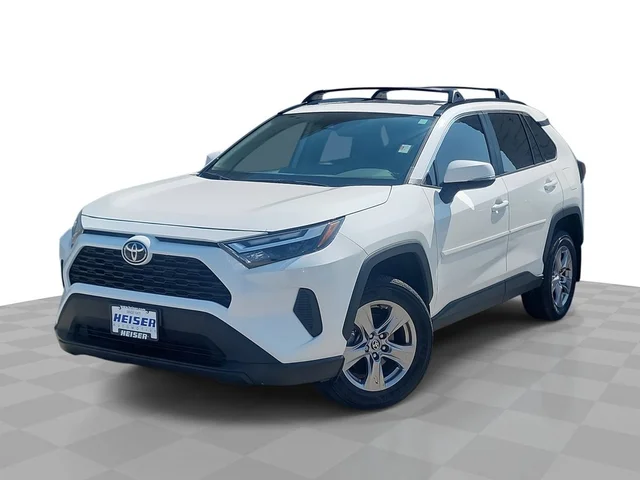 2024 Toyota RAV4 XLE