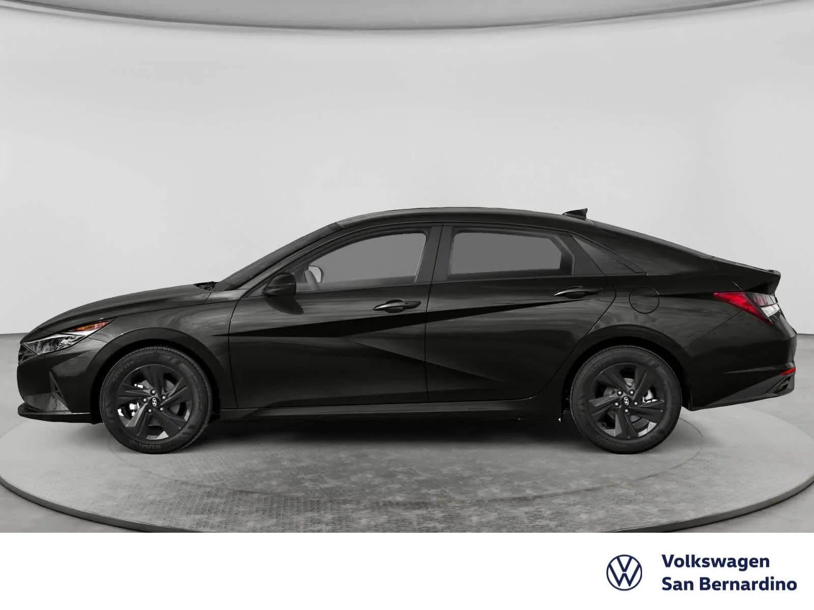 Used 2022 PHANTOM BLACK Hyundai SEL image 3