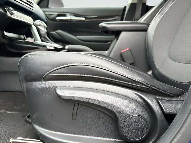 Used 2023 Blue Kia Nightfall image 29