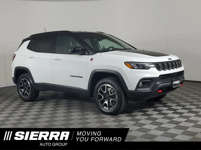 2025 Jeep Compass Trailhawk